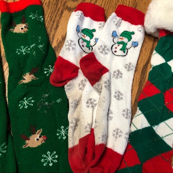 Lot of 3 Holiday Socks - Picture 3 of 6